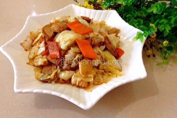 卷心菜回锅肉烹饪指南，美味川菜的制作艺术